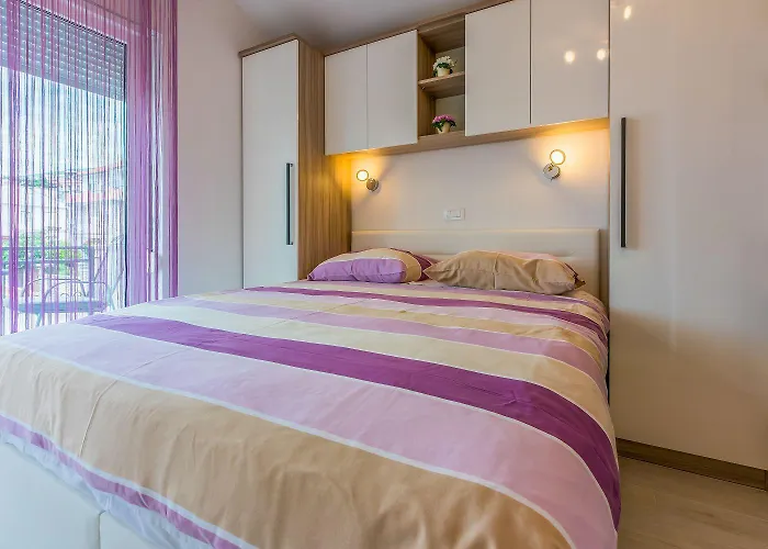 Apartmán Bezauberndes Nur 100 Meter Zum Mit Sauna, Whirlpool, Meerblick, Wifi *