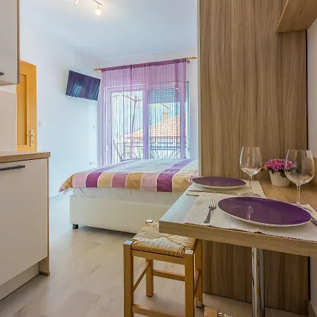 Bezauberndes Nur 100 Meter Zum Mit Sauna, Whirlpool, Meerblick, Wifi *