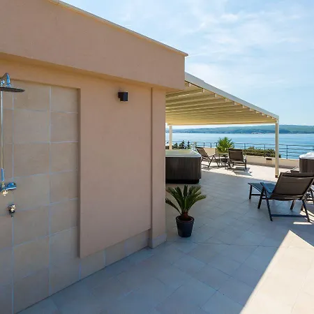 Bezauberndes Nur 100 Meter Zum Mit Sauna, Whirlpool, Meerblick, Wifi דירה *